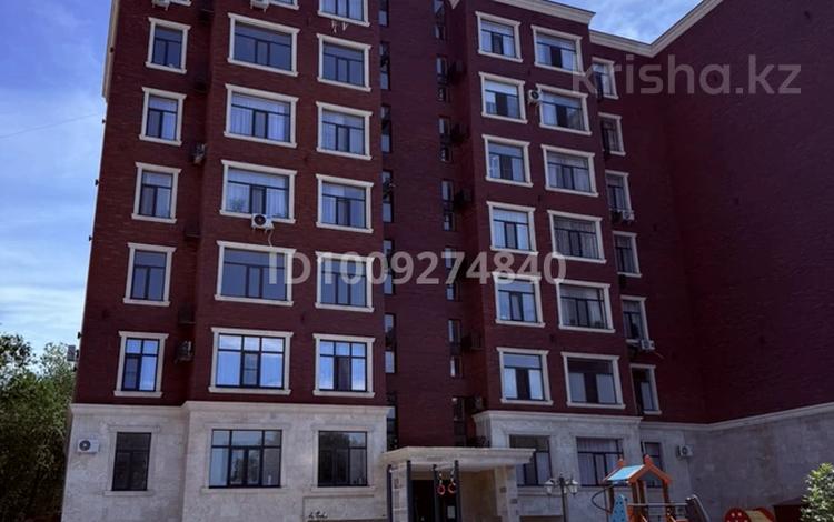 Еркін · 334 м², бағасы: ~ 66.6 млн ₸ в Атырау, мкр Жилгородок — фото 20