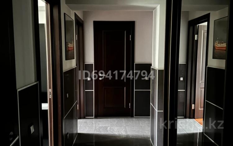 3-комнатная квартира · 72 м² · 3/5 этаж, Абдуллиных 45 — Рядом с парком "28 Панфиловцев" за 480 000 ₸ в Алматы, Медеуский р-н — фото 2