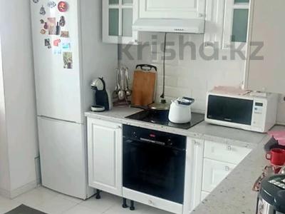 3-комнатная квартира · 69 м² · 12/12 этаж, мкр Дарабоз 27 за 34.5 млн 〒 в Алматы, Алатауский р-н