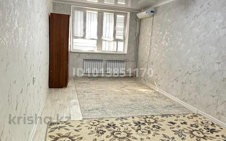 1-комнатная квартира · 39.6 м² · 2/4 этаж, 5 микрорайон 1 — Арбат. трк Жанаозен за 7.2 млн ₸ — фото 2