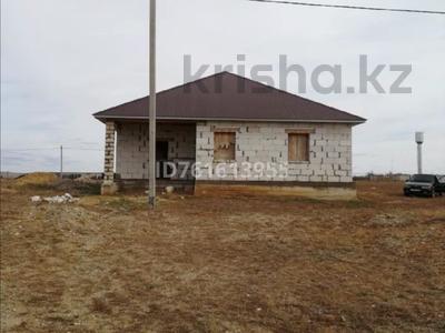 Отдельный дом · 6 комнат · 224 м² · 10 сот., Бекқұл баба 423 — Возле трасса за 8 млн 〒 в Актобе