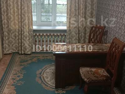Пәтерлер в Карагандинской обл.: 3-бөлмелі пәтер · 62 м² · 1/5 қабат · ай сайын, мкр Новый Город 11 — Остановка 92 квартал, бағасы: 160 000 〒 3-бөлмелі пәтер · 62 м² · 1/5 қабат · ай сайын, мкр Новый Город 11 — Остановка 92 квартал, бағасы: 160 000 〒 в Караганде, Казыбек би р-н