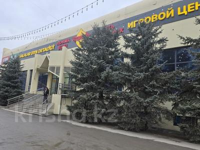 Здания · 1611 м², бағасы: 540 млн ₸ в Костанае