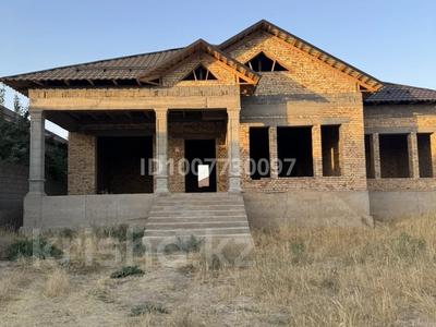 Отдельный дом · 7 комнат · 300 м² · 8 сот., мкр Асар-2 1073 — Улица.Бойтұмар за 37 млн 〒 в Шымкенте, Абайский р-н