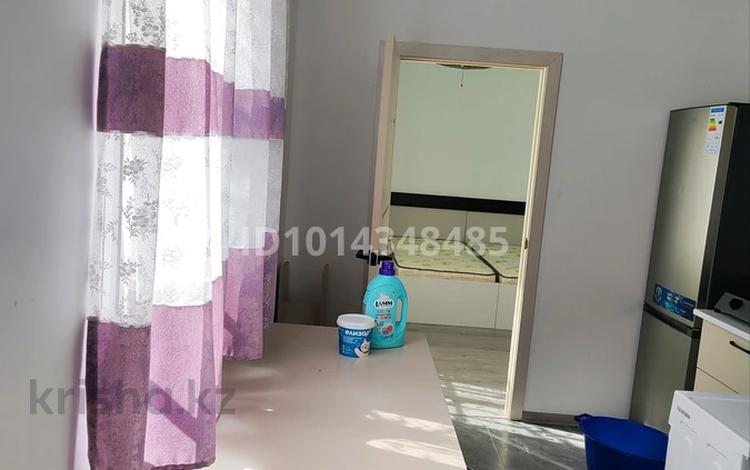 2-комнатная квартира · 32 м², Жумабаева 206 за 170 000 ₸ в Алматы, Жетысуский р-н — фото 2
