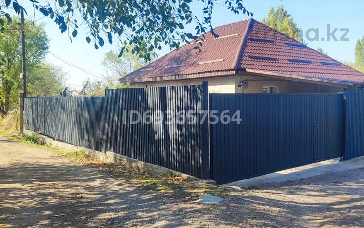 Отдельный дом · 2 комнаты · 100 м² · 9 сот., ДП Монтажник 296 — Жандосово за 25 млн 〒 — фото 39