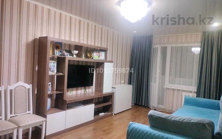 2-бөлмелі пәтер · 44 м² · 4/5 қабат, 15-шағынаудан, Майкудук, 15й микрорайон 15 — Үш күрес, бағасы: 11.5 млн ₸ в Караганде, Алихана Бокейханова р-н — фото 2