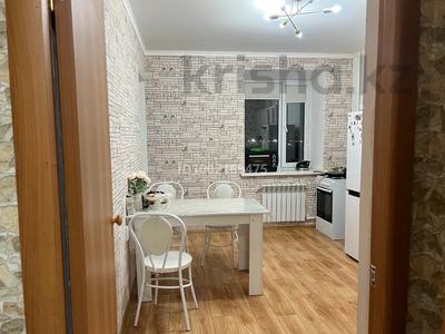 Аренда квартир в Акмолинской обл.: 2-комнатная квартира · 65 м² · 3/5 этаж, Сарыарка 9/8 за 150 000 〒 2-комнатная квартира · 65 м² · 3/5 этаж, Сарыарка 9/8 за 150 000 〒 в Кокшетау