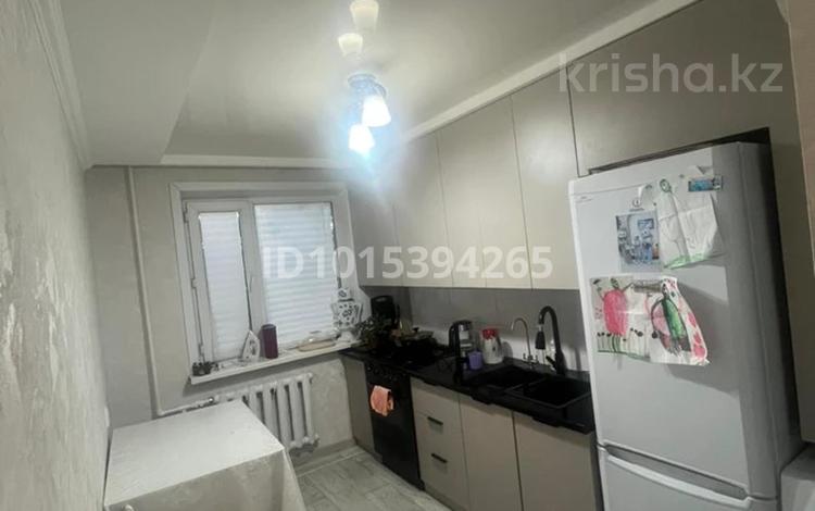 3-комнатная квартира · 63.1 м² · 1/5 этаж, мкр Юго-Восток, муканова 8 за 25 млн ₸ в Караганде, Казыбек би р-н — фото 2
