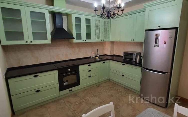 2-комнатная квартира · 80 м² · 6/25 этаж, Абиша Кекилбайулы за 360 000 〒 в Алматы, Бостандыкский р-н — фото 2