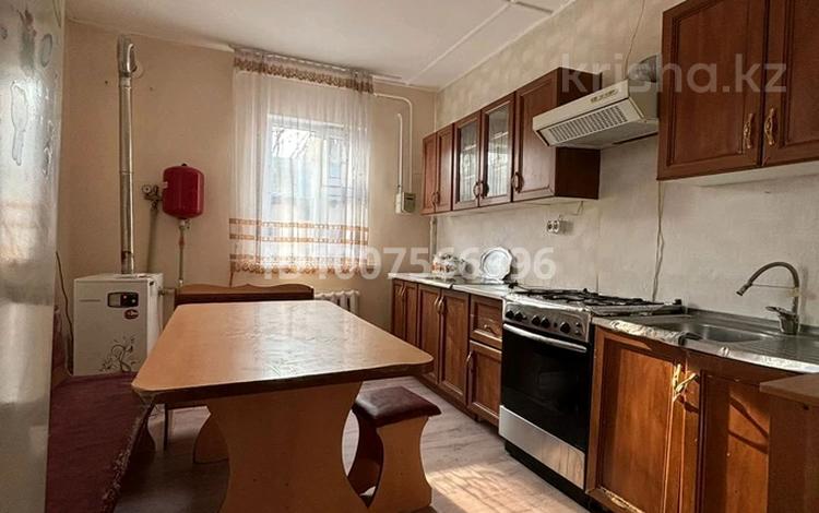 Отдельный дом · 6 комнат · 150 м², Сабира Майканова 32 за 220 000 〒 в  — фото 2
