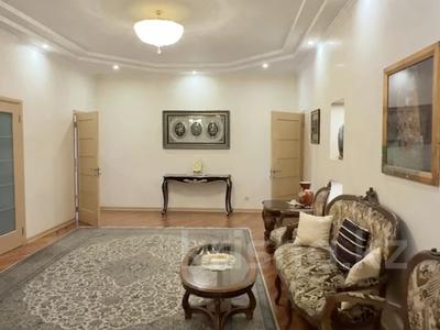 4-бөлмелі пәтер · 300 м² · 3/5 қабат, Омаровой 25 — Юбилейный, предгорья Заилийского Алатау, пр.Достык, бағасы: 190 млн ₸ в Алматы, Медеуский р-н