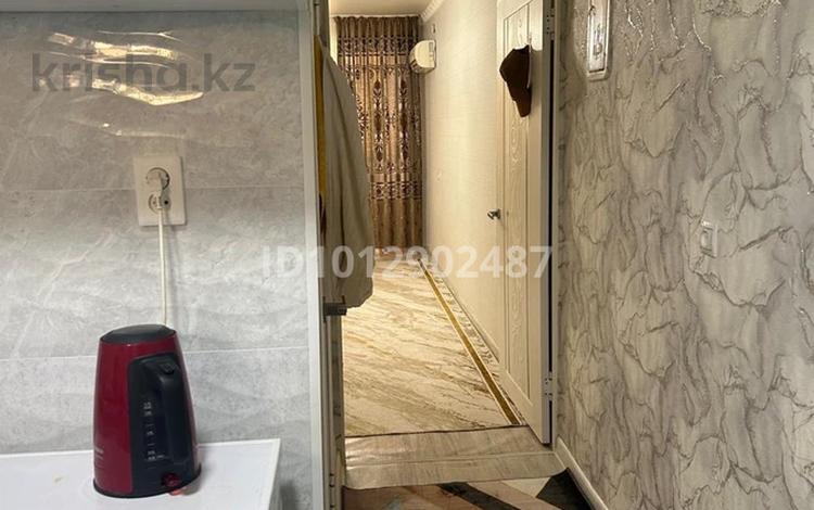 1-комнатная квартира · 28 м² · 2/5 этаж, 2микрорайон 21 за 4.3 млн ₸ в Жанаозен — фото 2