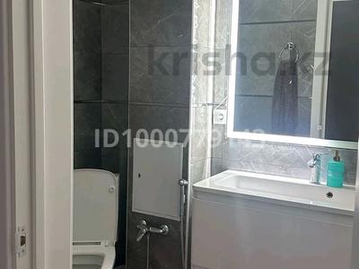 4-комнатная квартира · 87.7 м² · 3/5 этаж, жунисова 105 за 41 млн 〒 в Уральске, мкр Школьник