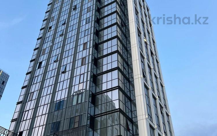 1-комнатная квартира · 46.7 м² · 18/18 этаж, Мангилик Ел 47 за 320 000 ₸ в Астане, Есильский р-н — фото 2