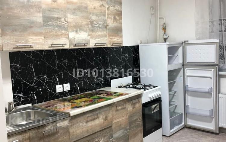 2-комнатная квартира · 56 м² · 5/6 этаж, мкр Мадениет за 250 000 ₸ в Алматы, Алатауский р-н — фото 2