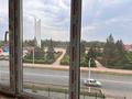 4-комнатная квартира · 196 м² · 3/7 этаж, Пугачева — Достык Пугачева за 55 млн ₸ в Уральске