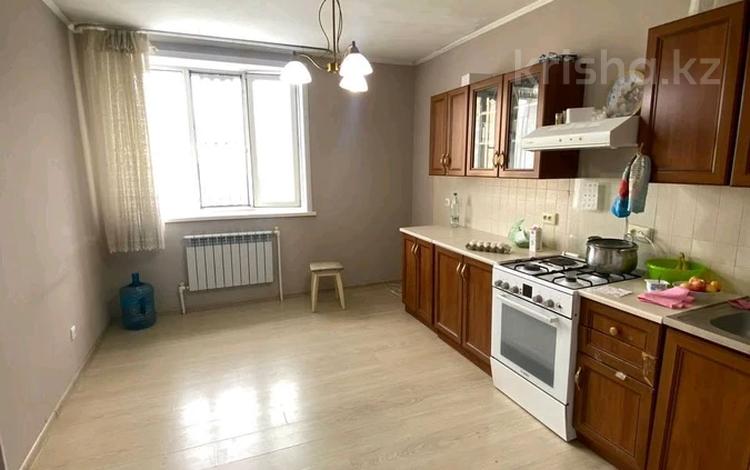 2-бөлмелі пәтер · 72.5 м² · 6/6 қабат, акана серэ 70, бағасы: 23.6 млн ₸ в Кокшетау — фото 2