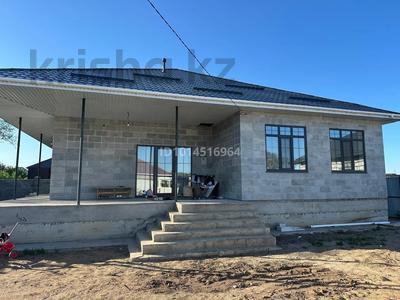 Жеке үй · 6 бөлме · 200 м² · 10 жүзд., Актюбрентген-16 161 — Возле ресторана Юрта, бағасы: 42 млн ₸ в Актобе, жилой массив Заречный-1