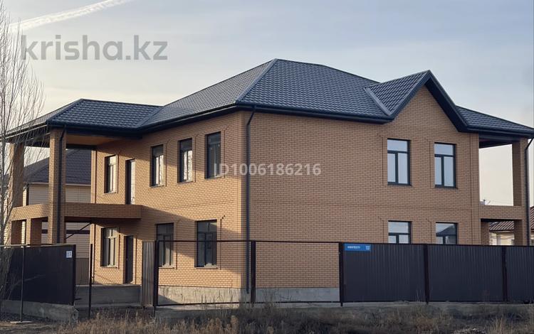 Отдельный дом · 6 комнат · 350 м² · 12 сот., Алтын сака 39 за 70 млн ₸ в Актобе, жилой массив Акжар-2 — фото 3