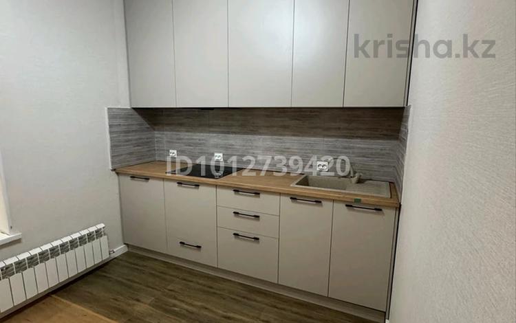 1-комнатная квартира · 40 м² · 2/9 этаж, Е 496 7 за 200 000 ₸ в Астане, Есильский р-н — фото 2