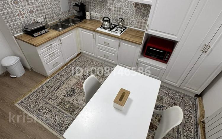 3-комнатная квартира · 75 м² · 6/9 этаж, мкр Нурсая 120 за 27.5 млн ₸ в Атырау — фото 14