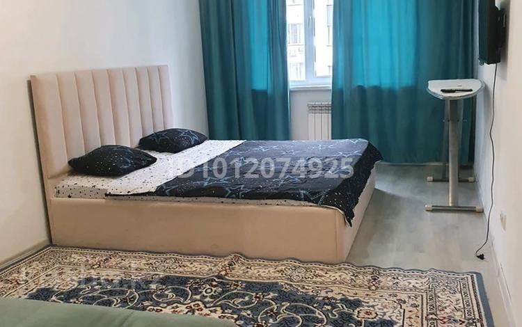 1-комнатная квартира · 46 м² · 8/12 этаж, мкр Дарабоз 35 за 13 000 ₸ в Алматы, Алатауский р-н — фото 2