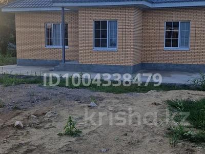 Отдельный дом · 2 комнаты · 65 м² · 10 сот., Тайманова 76 Б за 25 млн 〒 в Актобе, жилой массив Юго-Запад-1