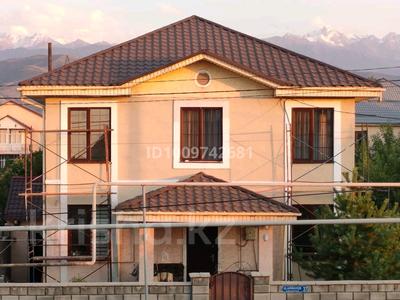 Отдельный дом · 6 комнат · 200 м² · 8 сот., Ш.Айманова 37 — Акын. Сара за 100 млн ₸ в Туздыбастау (Калинино)