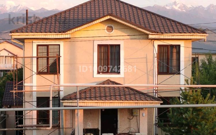 Отдельный дом · 6 комнат · 200 м² · 8 сот., Ш.Айманова 37 — Акын. Сара за 100 млн ₸ в Туздыбастау (Калинино) — фото 4
