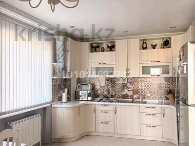 4-комнатная квартира · 165.4 м², мкр Юго-Восток, Абая 61/3 61/3 за 65 млн ₸ в Караганде, Казыбек би р-н