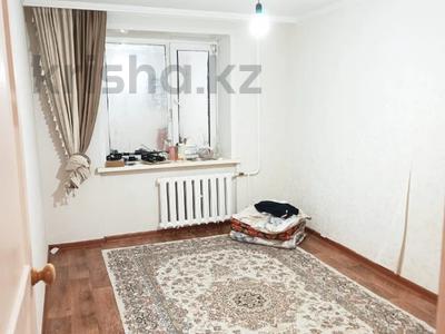 2-комнатная квартира, 54 м², 3/9 этаж, Абая за 16 млн 〒 в Уральске