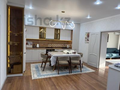 3-комнатная квартира · 106 м² · 8/8 этаж, мкр. Алтын орда, Санкибай батыра 72К — Сульпак за 39.5 млн ₸ в Актобе