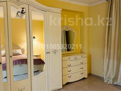 1-бөлмелі пәтер · 42 м² · 8/10 қабат, мкр Аксай-5 25 — Момышулы Маречека, бағасы: 2 500 〒 в Алматы, Ауэзовский р-н