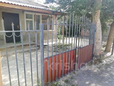 Отдельный дом · 3 комнаты · 82 м² · 1.61 сот., Приозёрный 34 — Перекрёсток за 18 млн 〒