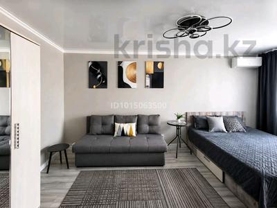 1-комнатная квартира · 35 м² · 1/5 этаж, Интернациональная 32 — Назарбаева за 15 000 ₸ в Петропавловске