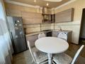 2-комнатная квартира · 60 м² · 7/9 этаж, мкр Жетысу-1 20 за 300 000 〒 в Алматы, Ауэзовский р-н — фото 5