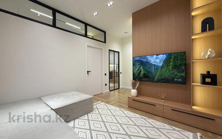 2-комнатная квартира · 45 м² · 20/32 этаж, Аль-Фараби 7 за 550 000 ₸ в Алматы, Бостандыкский р-н — фото 2