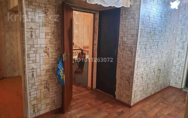 2-бөлмелі пәтер · 56 м², мкр 13-й военный городок, Мкр 13-й военный городок — Сүйінбай көшесі, бағасы: 25 млн ₸ в Алматы, Турксибский р-н — фото 2