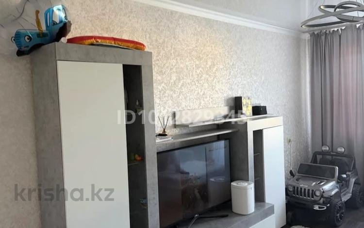 2-комнатная квартира · 45 м² · 3/5 этаж, Майкудук, мкр Восток-1 14 за 14 млн ₸ в Караганде, Алихана Бокейханова р-н — фото 2