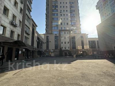 Свободное назначение, офисы, магазины и бутики, общепит, салоны красоты, медцентры и аптеки, образование, развлечения · 220 м² за 160 млн 〒 в Алматы, Бостандыкский р-н