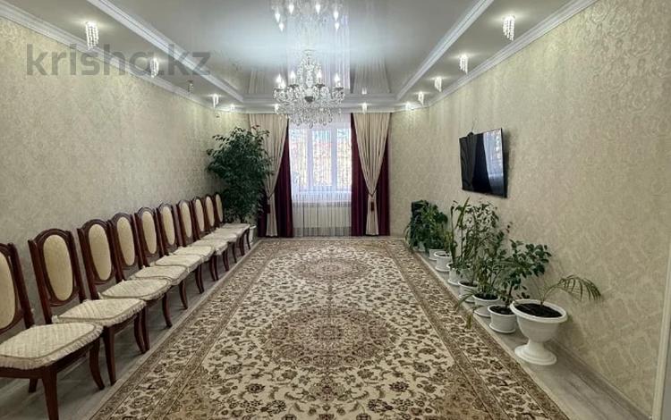 4-комнатная квартира · 122.8 м² · 1/5 этаж, Тауелсиздик за 48 млн ₸ в Актобе — фото 19