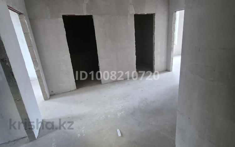 3-бөлмелі пәтер · 90 м² · 6/9 қабат, Илияс Омаров 27/1, бағасы: 350 000 ₸ в Астане, Нура р-н — фото 2