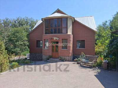 Жеке үй · 10 бөлме · 210 м² · 15 жүзд., Кемел ш/а., бағасы: 125 млн ₸ в Алматы, Жетысуский р-н