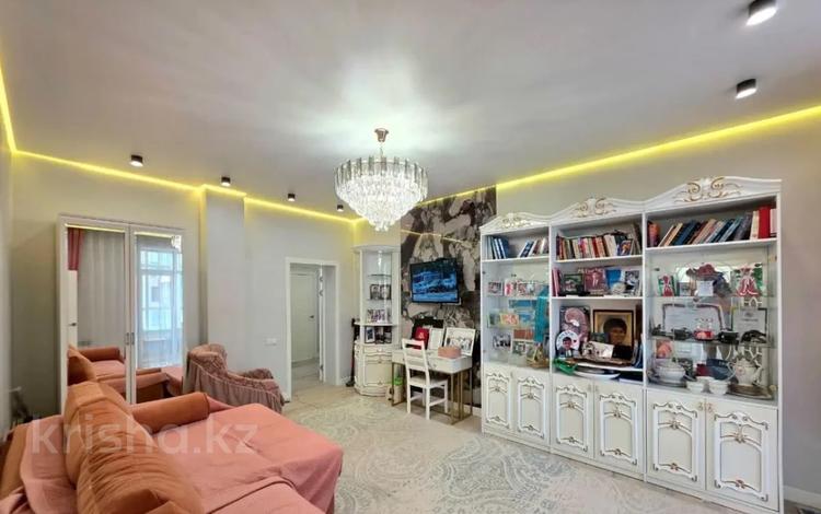 3-комнатная квартира · 80 м² · 8/10 этаж, Улы Дала 31, 31/1, 33, 33/1 за 54 млн ₸ в Астане, Нура р-н — фото 2