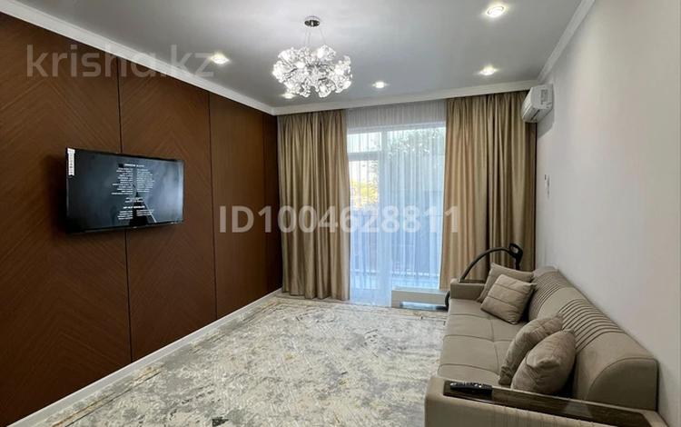 2-бөлмелі пәтер · 53 м² · 2/15 қабат, 18-шағынаудан 33 — Рыскулова 33, бағасы: 300 000 ₸ в Шымкенте, Аль-Фарабийский р-н — фото 2