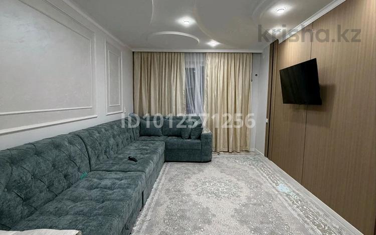 2-бөлмелі пәтер · 80 м² · 1/5 қабат, 6 микрорайон 9, бағасы: 250 000 ₸ в Жанатасе — фото 2