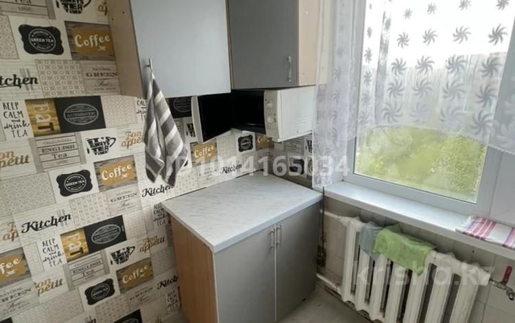 3-комнатная квартира · 48.5 м² · 5/5 этаж, мкр Жилгородок, Тургенева 70 за 11 млн ₸ в Актобе — фото 2
