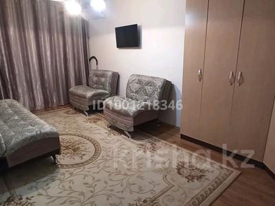 Пәтерлер в Алматы: 1-бөлмелі пәтер · 48 м² · 1/5 қабат · ай сайын, мкр Алмагуль, бағасы: 250 000 〒 1-бөлмелі пәтер · 48 м² · 1/5 қабат · ай сайын, мкр Алмагуль, бағасы: 250 000 〒 в Алматы, Бостандыкский р-н