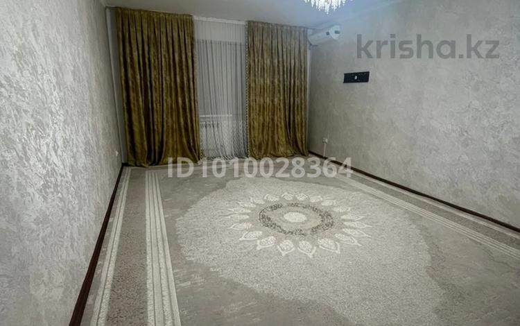 2-бөлмелі пәтер · 80 м² · 9/9 қабат, Аваангард 11Б, бағасы: 200 000 ₸ в Атырау, мкр Авангард-2 — фото 2